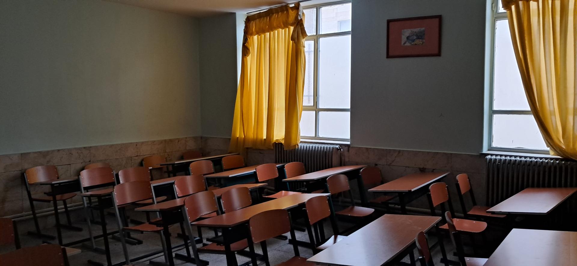 عکس مدرسه پسرانه شهید کاظمی