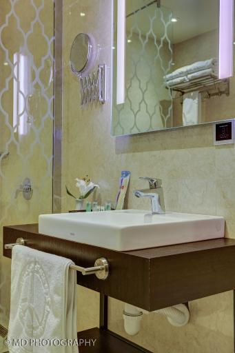 عکس هتل بزرگ تهران