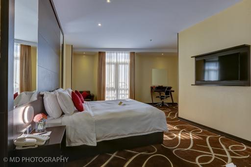 عکس هتل بزرگ تهران