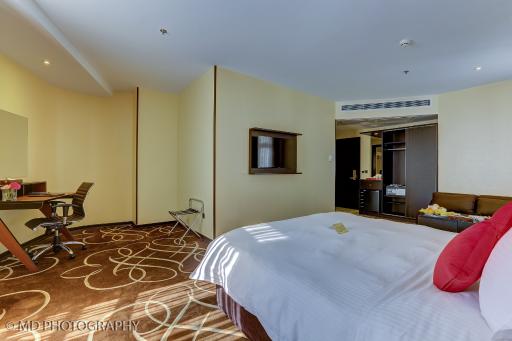 عکس هتل بزرگ تهران