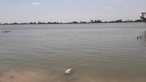 عکس اسکله شناور لنج و قایقرانی