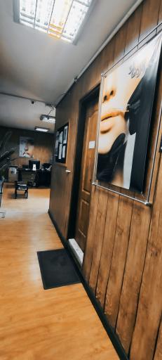 عکس مرکز زیبایی الماس درخشان