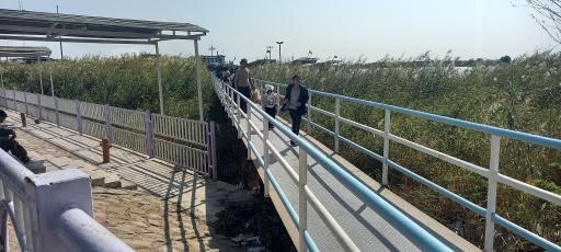 عکس اسکله شناور لنج و قایقرانی