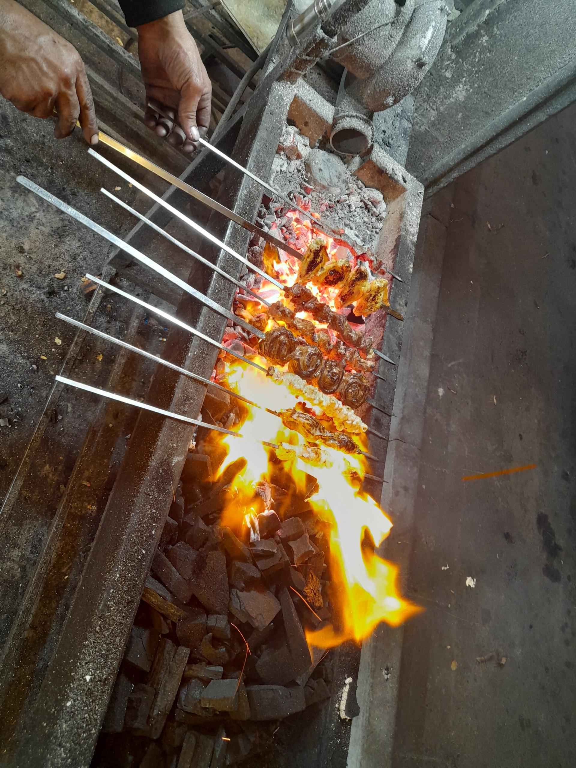 عکس رستوران لقمه