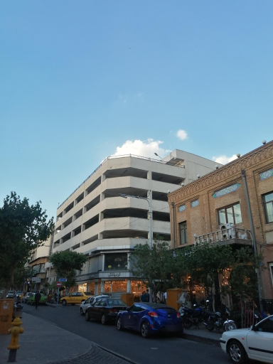 عکس بازار لاله زار تهران