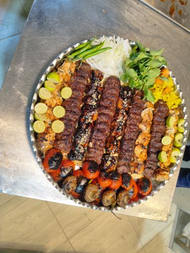 عکس کباب سرای پایتخت