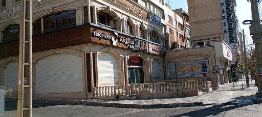 عکس مرکز خرید لاله