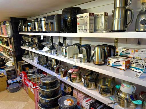 عکس مجموعه فروشگاه های رجایی پور