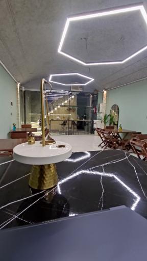 عکس کافه مکعب 