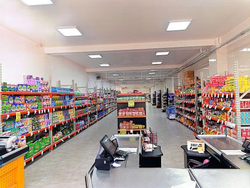 عکس فروشگاه های زنجیره ای ستارخان شعبه اهر