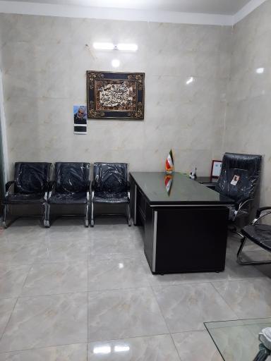 عکس مشاور املاک فردوس