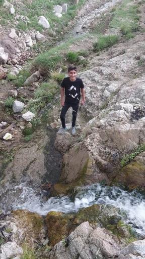 عکس آبشار دره گاهان