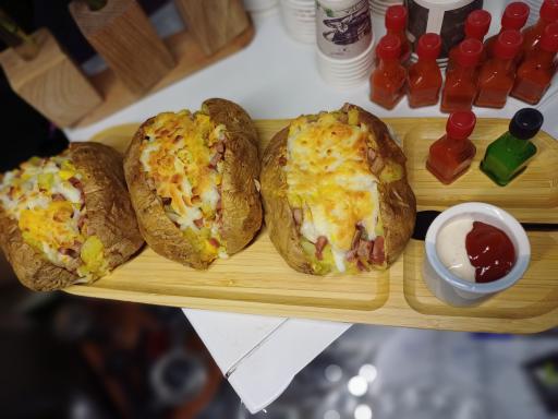 عکس کافه آسمان