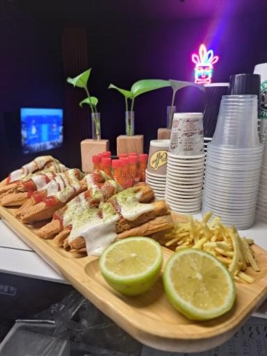 عکس کافه آسمان