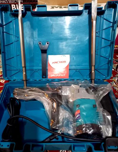 رنگ و ابزار شیرنژاد