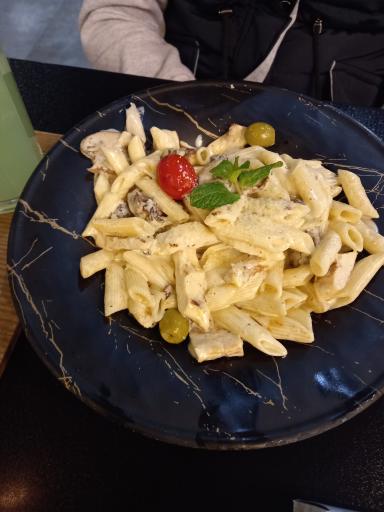 عکس کافه رستوران مانیا