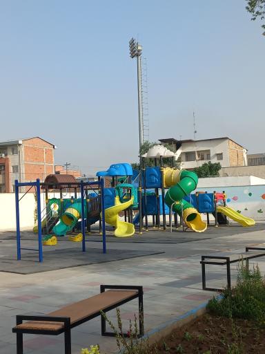 عکس پارک شهرداری نشاط