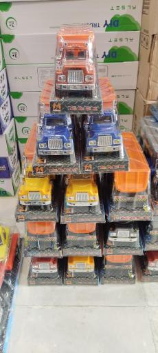 عکس پخش اسباب بازی 