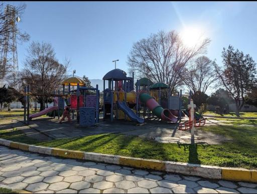 عکس پارک شهرداری نشاط