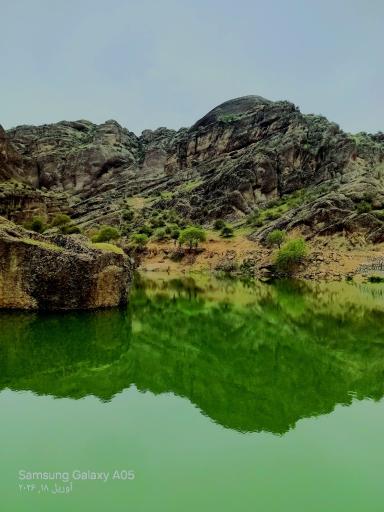 عکس آبشار طلایی (دره گرم)