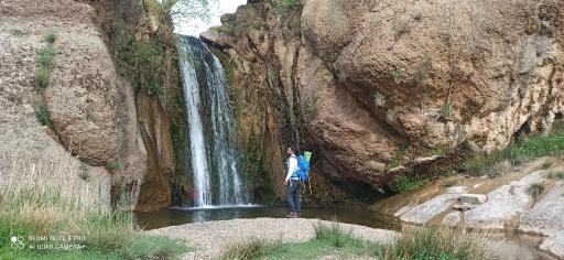 آبشار طلایی (دره گرم)