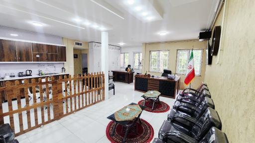 عکس دبیرستان غیردولتی پسرانه مهرنام