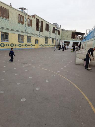 عکس مدرسه امام علی النقی (ع)