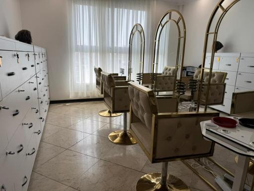 آموزشگاه مراقبت زیبایی عاطفه فراوان 