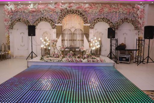 عکس باغ تالار هستی