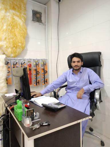 عکس فروشگاه تزئینات ماشین دبی اسپرت