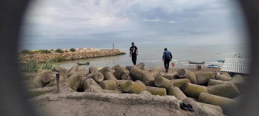 عکس پلاژ ساحلی سنگ چین