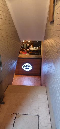 عکس کافه قلیان سندوس