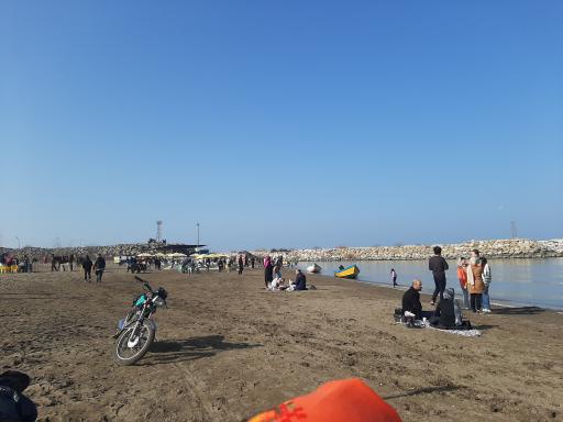 عکس پلاژ ساحلی سنگ چین