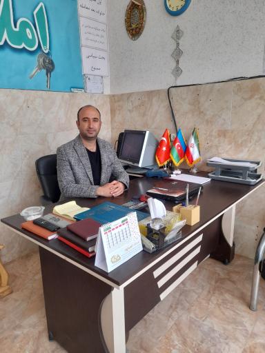 عکس دفتر املاک پایتخت 