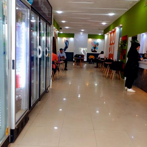 عکس کافه کیو