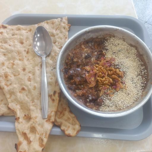 عکس آش و حلیم حیدربابا