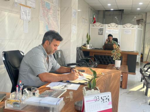 عکس مشاور املاک مبین