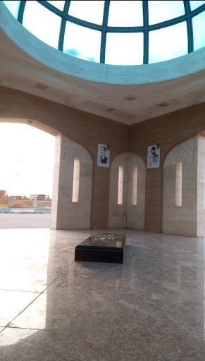 عکس یادمان شهید گمنام