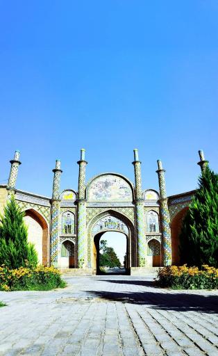عکس میدان دروازه ارگ سمنان