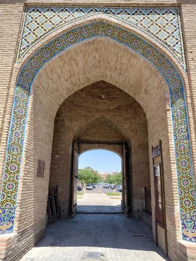 عکس میدان دروازه ارگ سمنان