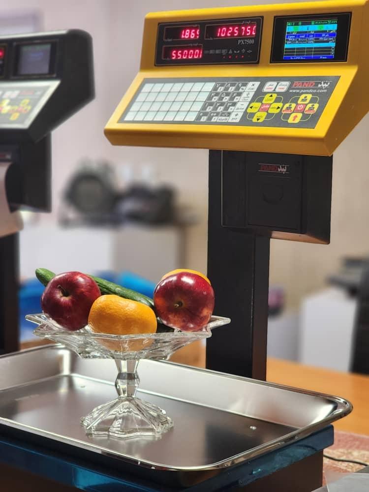 عکس ترازو و باسکول و تجهیزات آشپزخانه صنعتی