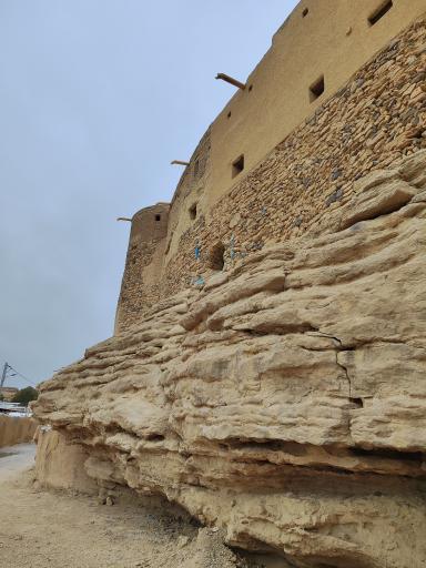 عکس ارگ تاریخی طرق رود