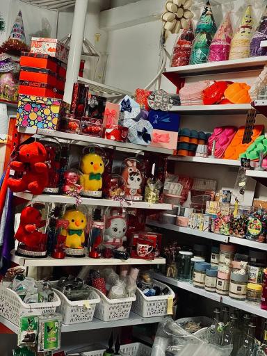 عکس لوازم قنادی و تم تولد تاج