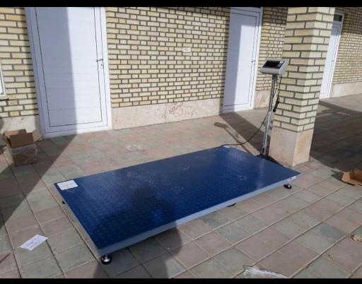 عکس ترازو و باسکول و تجهیزات آشپزخانه صنعتی