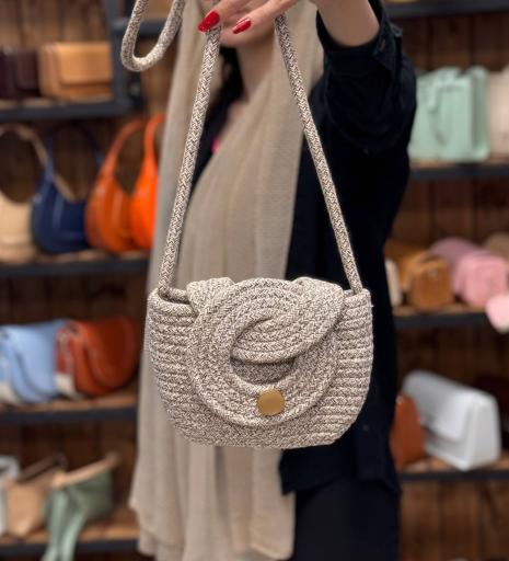 عکس ارزان سرای نگار 