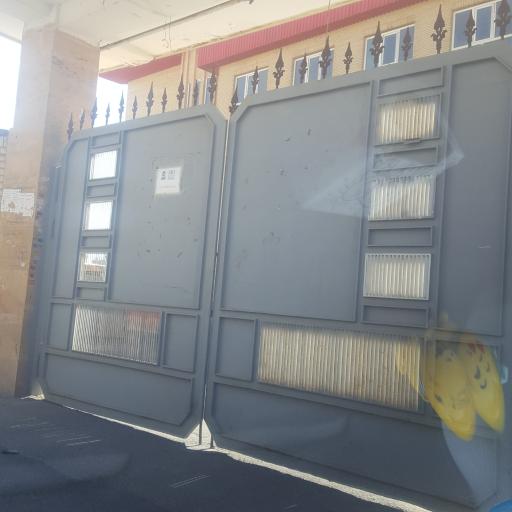 عکس هنرستان شهید بهشتی