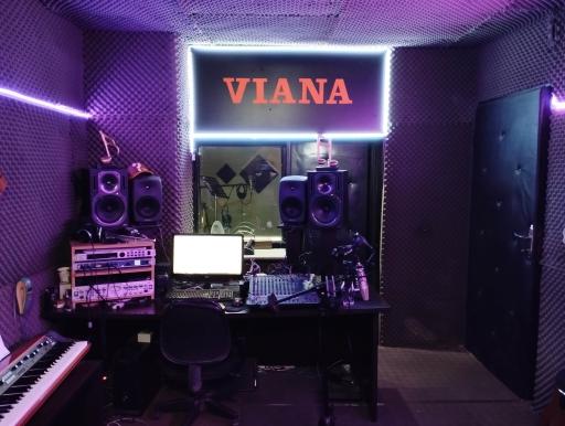 عکس استودیو ویانا