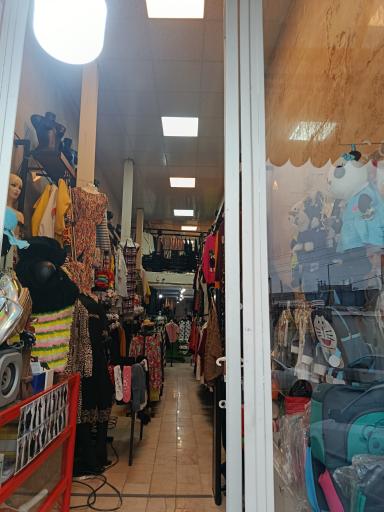 فروشگاه پوشاک حاتمی