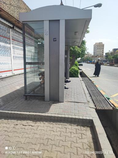 عکس ایستگاه اتوبوس چهارراه برق