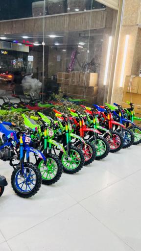 عکس فروشگاه ماشین شارژی و دوچرخه آریا شعبه سیلو